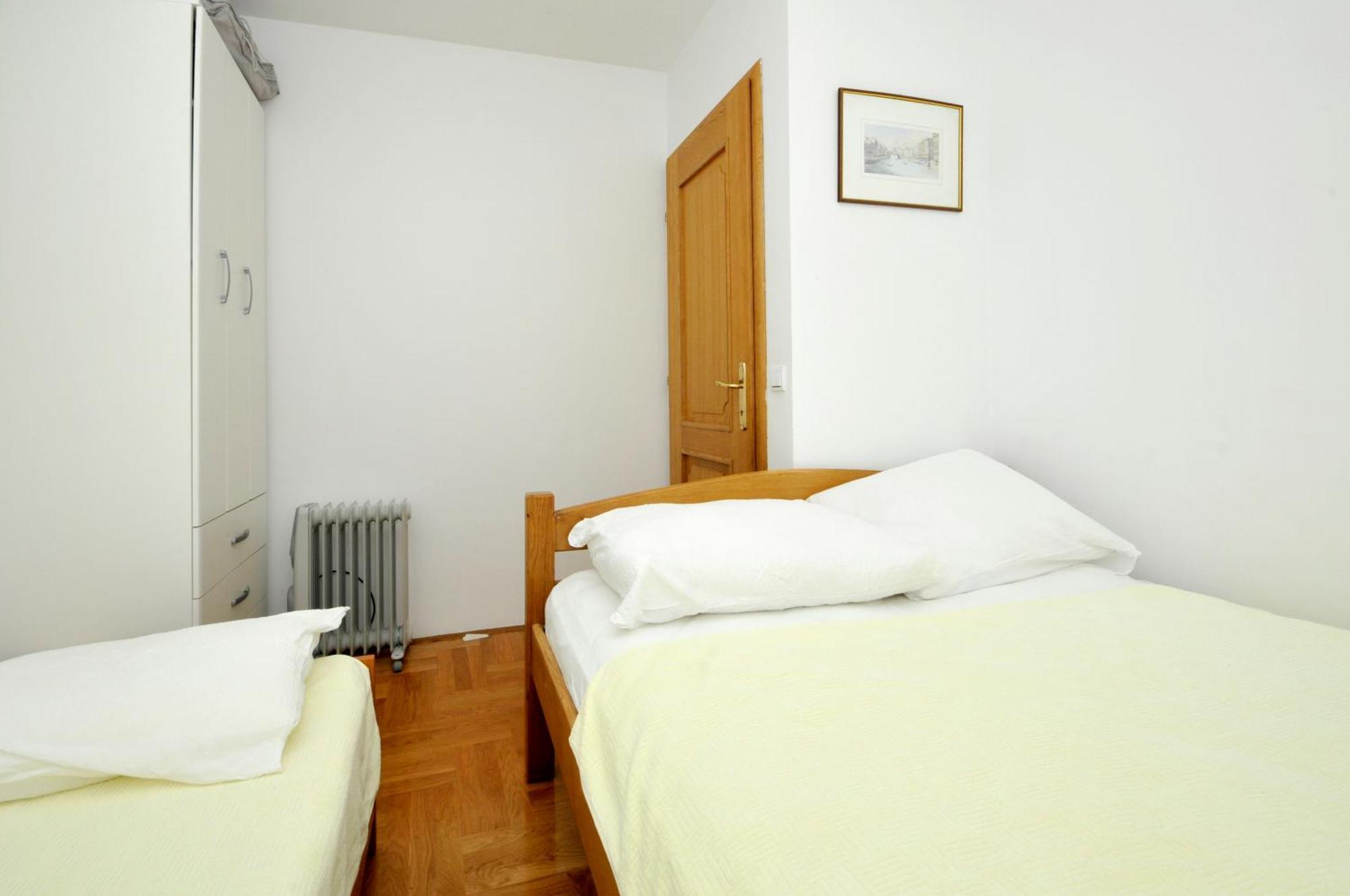 Apartmani Svalina - Seaview And 130M From Beach Trogir Exteriér fotografie