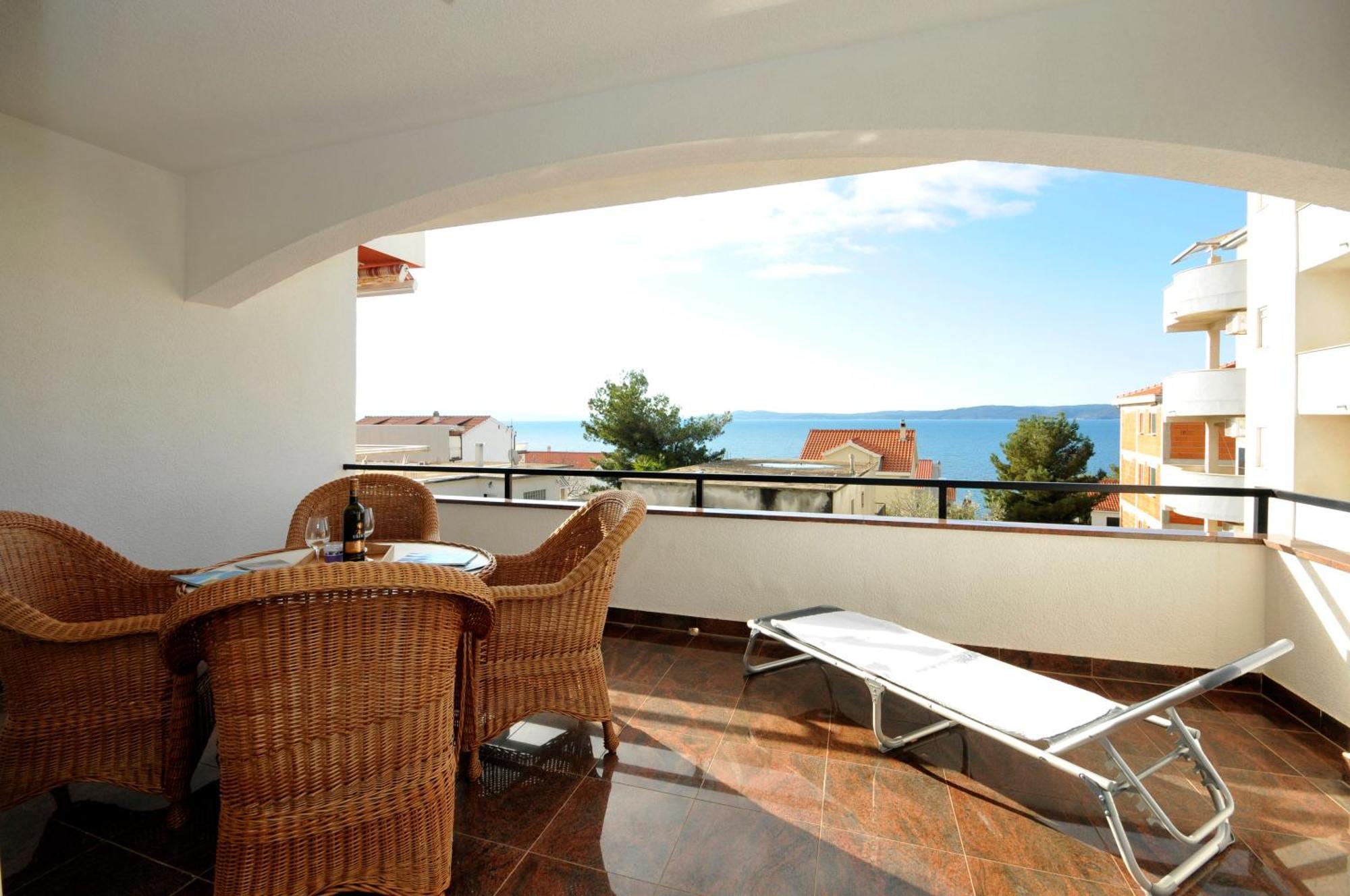 Apartmani Svalina - Seaview And 130M From Beach Trogir Exteriér fotografie