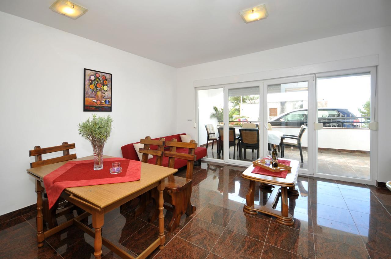Apartmani Svalina - Seaview And 130M From Beach Trogir Exteriér fotografie
